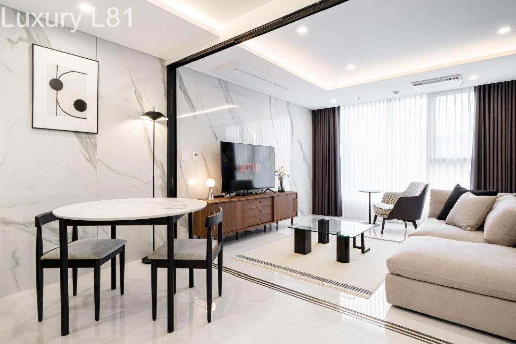 Angia Luxury Apartment Inside Landmark 81 Tower Ho Şi Min Exterior foto