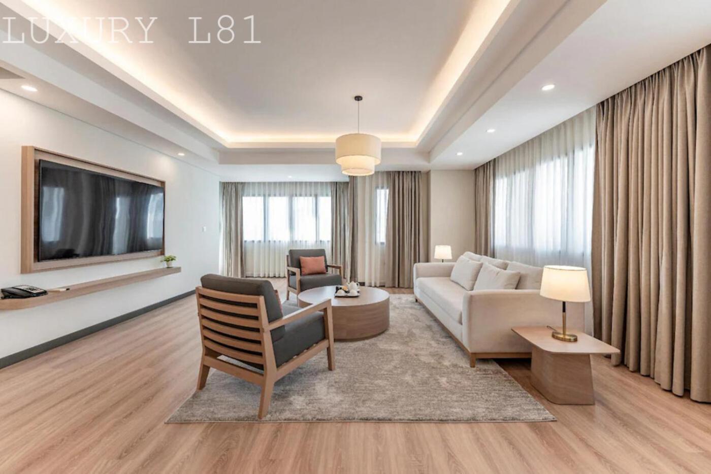 Angia Luxury Apartment Inside Landmark 81 Tower Ho Şi Min Exterior foto